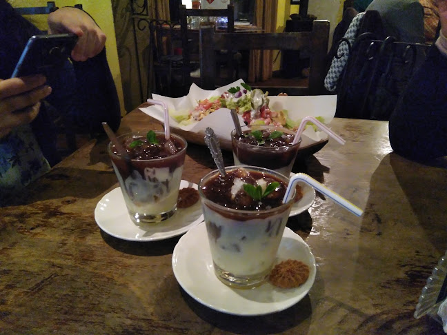 Opinii despre El Gringo Y La Gorda în Latacunga - Gastronomía y hostelería