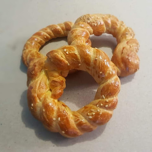 Opinii despre Panaderia y Repostería ZAMBIPAN 1 în Quito - Gastronomía y hostelería