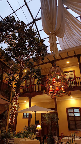 Opinii despre Santa Lucia Restaurante în Cuenca - Gastronomía y hostelería