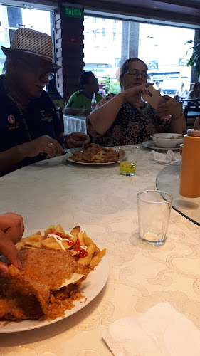 y, Santa Rosa &, Machala