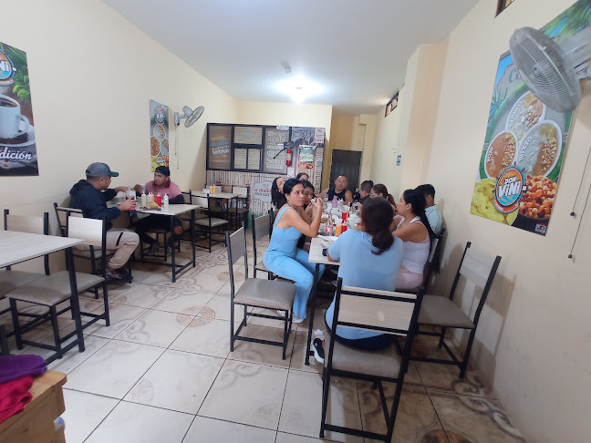 Municipalidad e/ Eloy Alfaro, y, Pasaje 070105