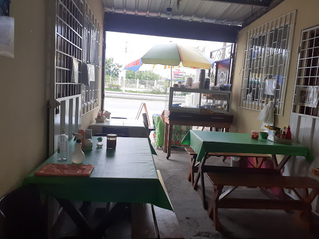 Encebollado Y Ceviche SAMANTHA