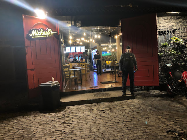 Comentarii opinii despre Michael's Ham Samanes