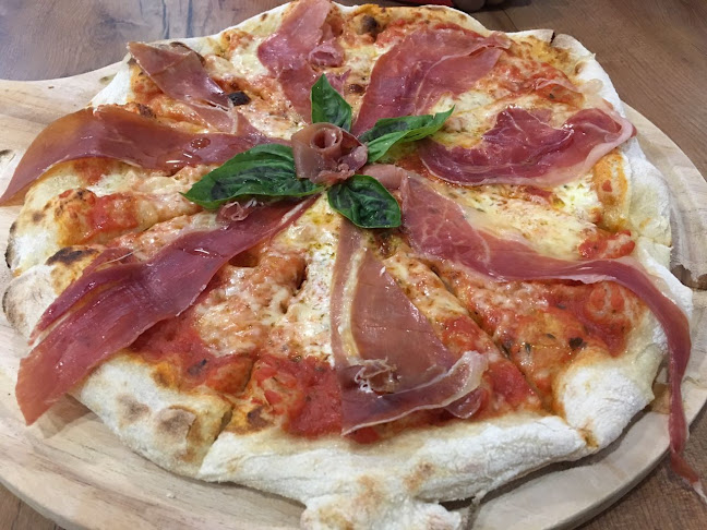 Italiano Pizza & Restaurant - Babahoyo - Babahoyo