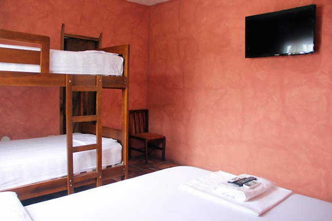 Comentarii opinii despre El Viejo y El Mar Hostal y Restaurante