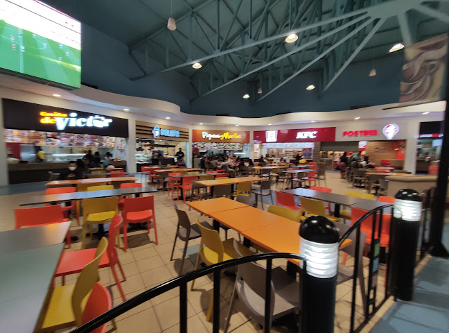 Patio de Comidas Abdón Calderón - Gastronomía y hostelería