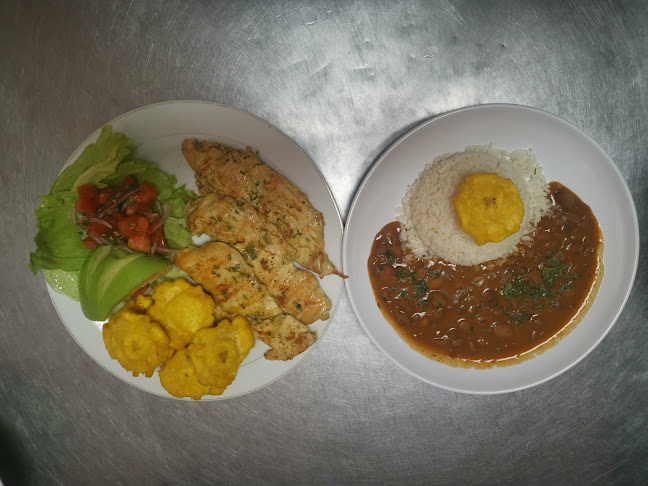 Opinii despre El Cafetal Restaurant în Macas - Gastronomía y hostelería