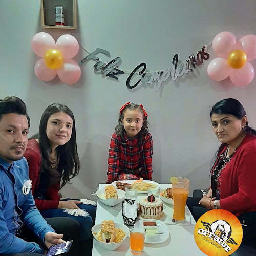 Prol. 24 de Mayo &, Loja