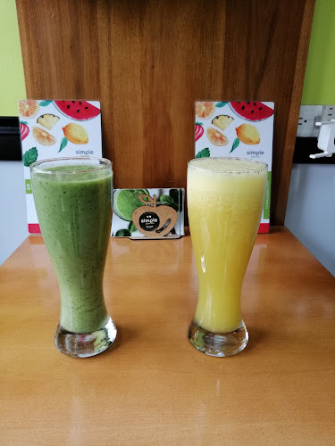 Opinii despre SIMPLE Juicebar pac's în Baños de Agua Santa - Gastronomía y hostelería