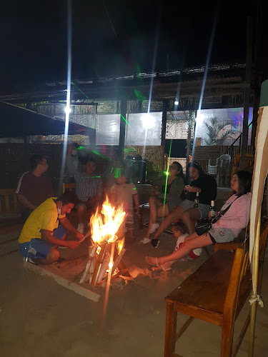 Comentarii opinii despre Cabaña Bar Restaurant Ambar