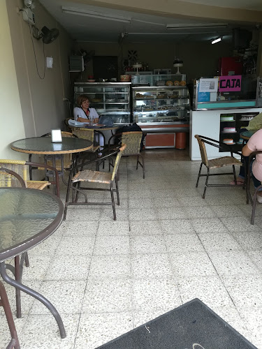 Opinii despre Pasteles Y Algo Más în Salinas - Gastronomía y hostelería