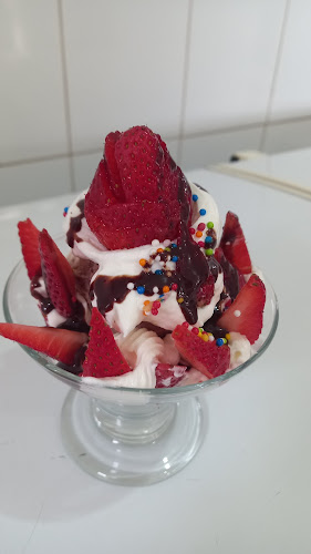 Opinii despre El Palacio Del Helado Puembo în Puembo - Gastronomía y hostelería