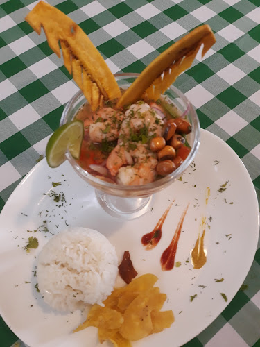 Las Cazuelas De Nahón - Gastronomía y hostelería