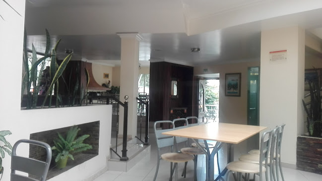 Opinii despre Pollos Ricky în Loja - Gastronomía y hostelería