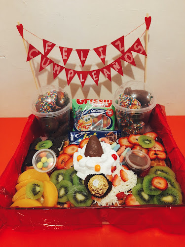 LOS CREPES DE GISS & FRESH DELISH - Gastronomía y hostelería