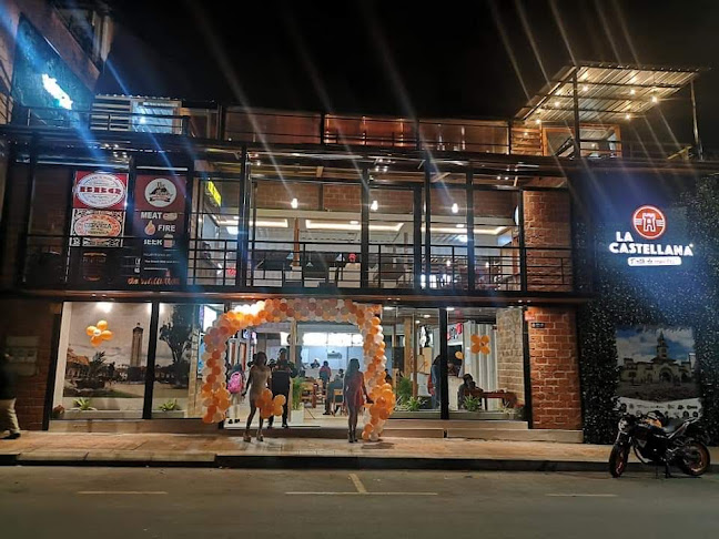 PATIO DE COMIDAS "LA CASTELLANA"