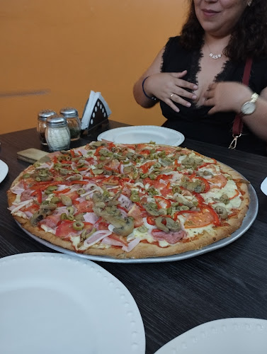 Pizzeria Roccos - Gastronomía y hostelería