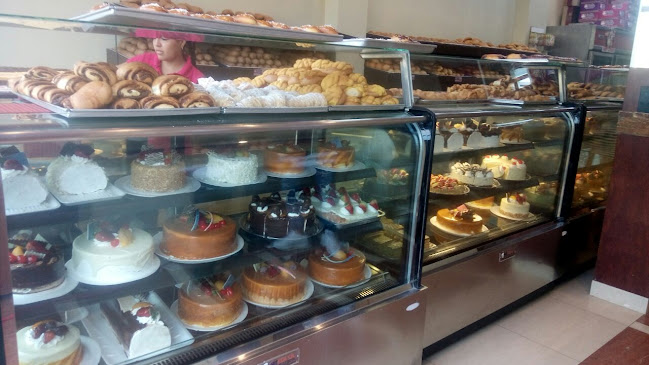 Panadería & Pastelería Coffee Break - Guayaquil