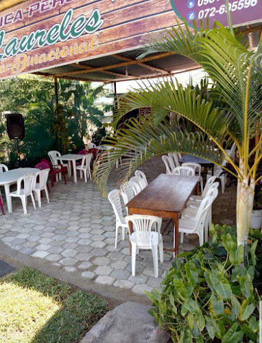 "LOS LAURELES" Picanteria Binacional