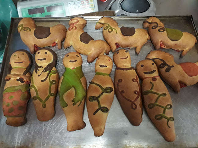 Panadería y Pastelería "CHARITO" - Gastronomía y hostelería