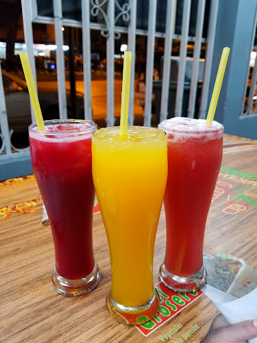 Shawarma Las Acacias - Gastronomía y hostelería