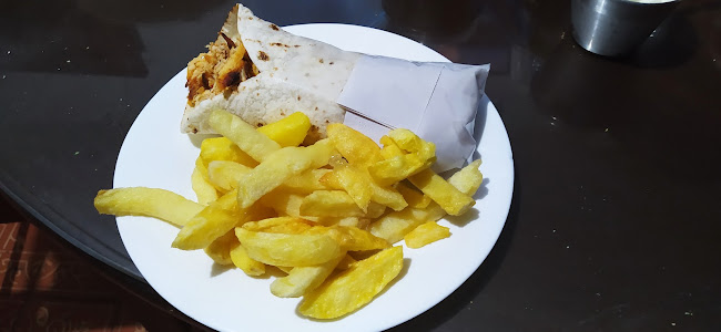 Calle Loja y, Canar, Puyo 160150