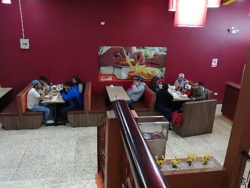 Opinii despre Pollos al Gusto-cayambe în Cayambe - Gastronomía y hostelería