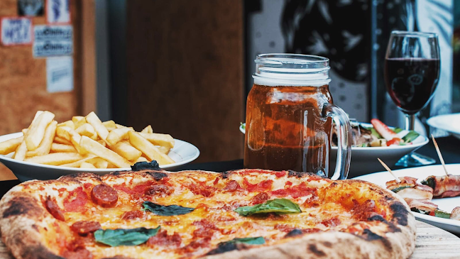 Opinii despre Rabiatto pizzeria în Quito - Gastronomía y hostelería