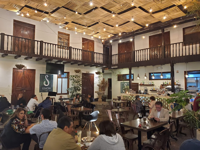 Simón 7-84 - Cuenca