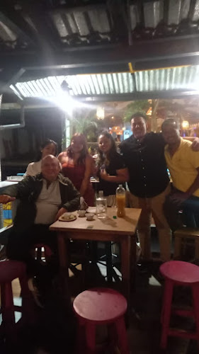 Opinii despre Frikadel - Burgers în Baños de Agua Santa - Gastronomía y hostelería