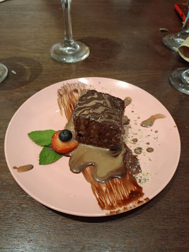 Opinii despre Aquiles restaurante în Loja - Gastronomía y hostelería