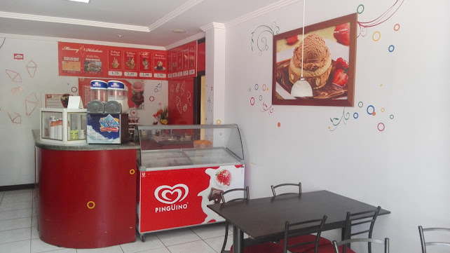 Maremy Heladeria - Camilo Ponce Enríquez