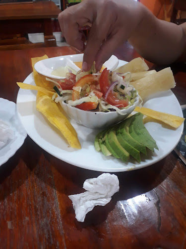 MARISQUERÍA RESTAURANT "REINA DEL CISNE" - Gastronomía y hostelería