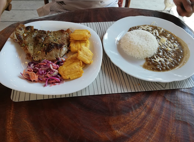 Rancho Lora - Jaramijó