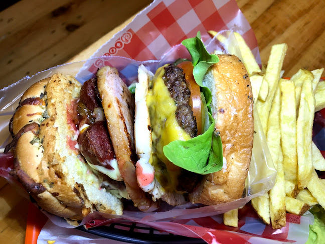 Junior Burgers & Fries - Gastronomía y hostelería