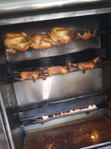 ASADERO DE POLLOS EL VECINO