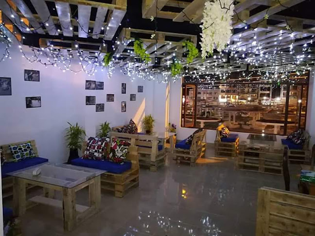Opinii despre Lady Blue Bistro în Otavalo - Gastronomía y hostelería