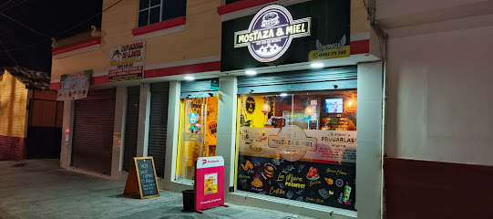Mostaza & Miel Fast food and Desserts