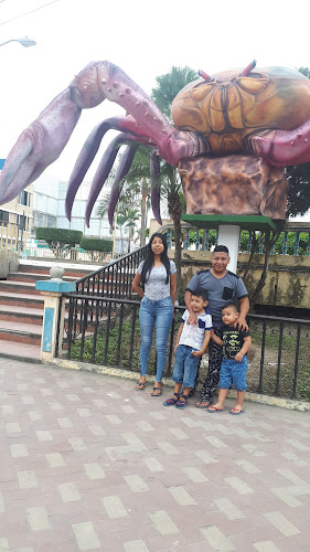 La Clinica - "Bar Karaoke" - San José de Chimbo