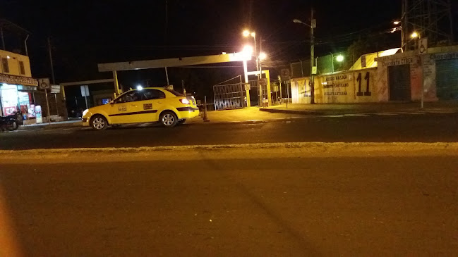 Alitas Food Loft - Manta