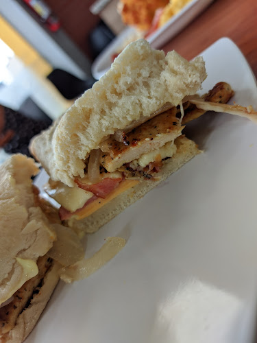 Opinii despre Coffee Lovers în Guayaquil - Gastronomía y hostelería