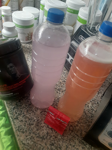 Plaza Acosta, y, Pedernales