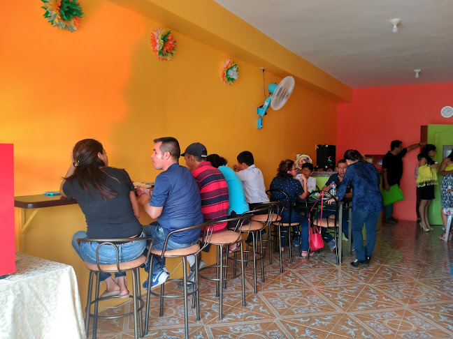 "Orgullosamente Manabitas" Cafe - Restaurante - Durán