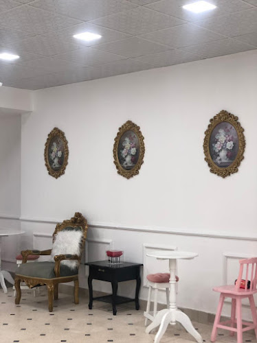 Moka Chocolateria y floristería - Gastronomía y hostelería