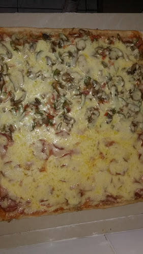 Pizzeria J&M - Gastronomía y hostelería