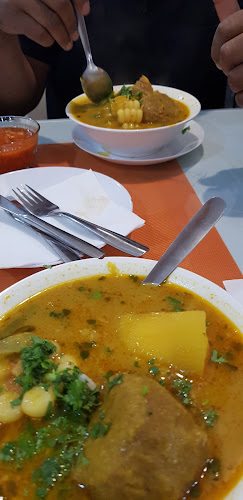 El Auténtico Rincón Manabita - Gastronomía y hostelería