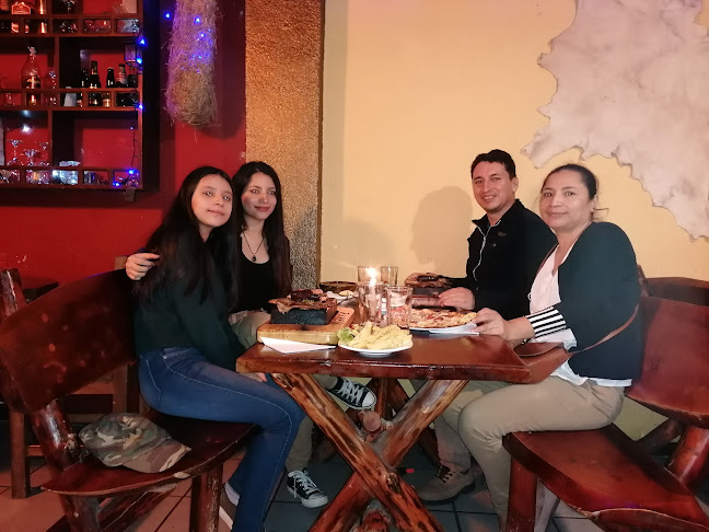 BRUNELI PARRILLADAS Y PIZZAS - Baños de Agua Santa