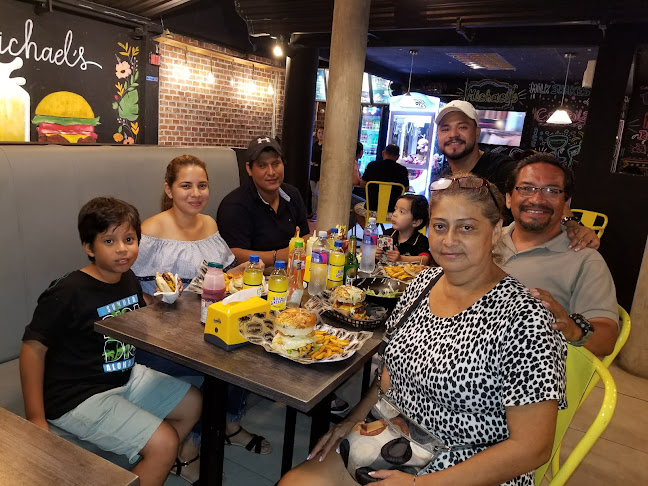 Opinii despre Michael's Ham Samanes în Guayaquil - Gastronomía y hostelería
