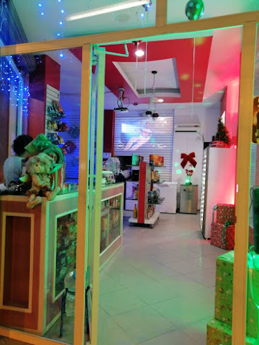 LA ESQUINA, Licorería