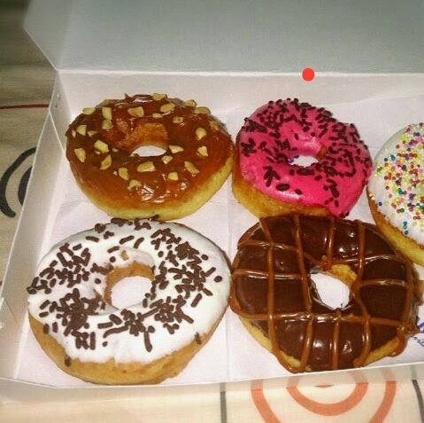 Comentarii opinii despre Teddy Donas